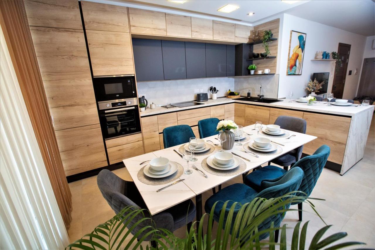 Honeycomb Designer Apartment Сент-Полс-Бей Экстерьер фото